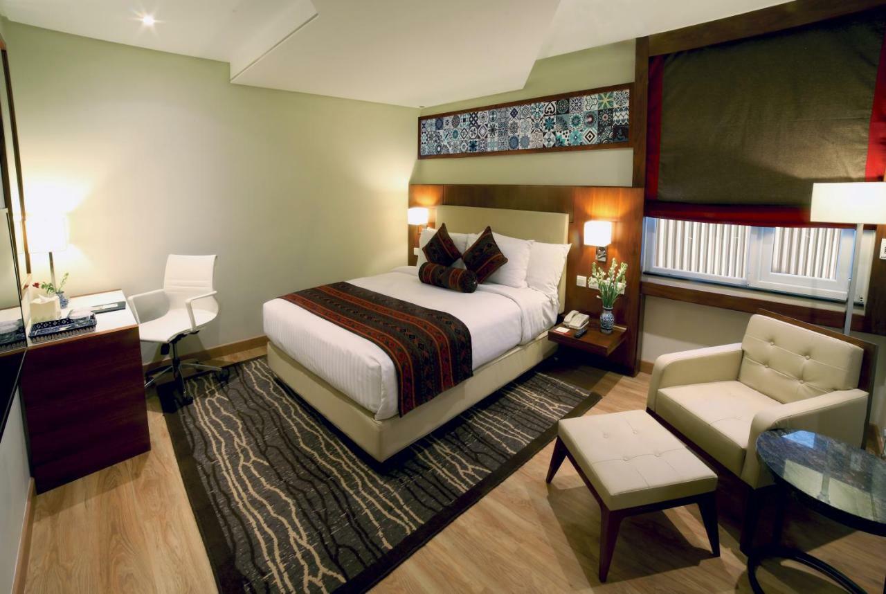 Avari Xpress Мултан Экстерьер фото