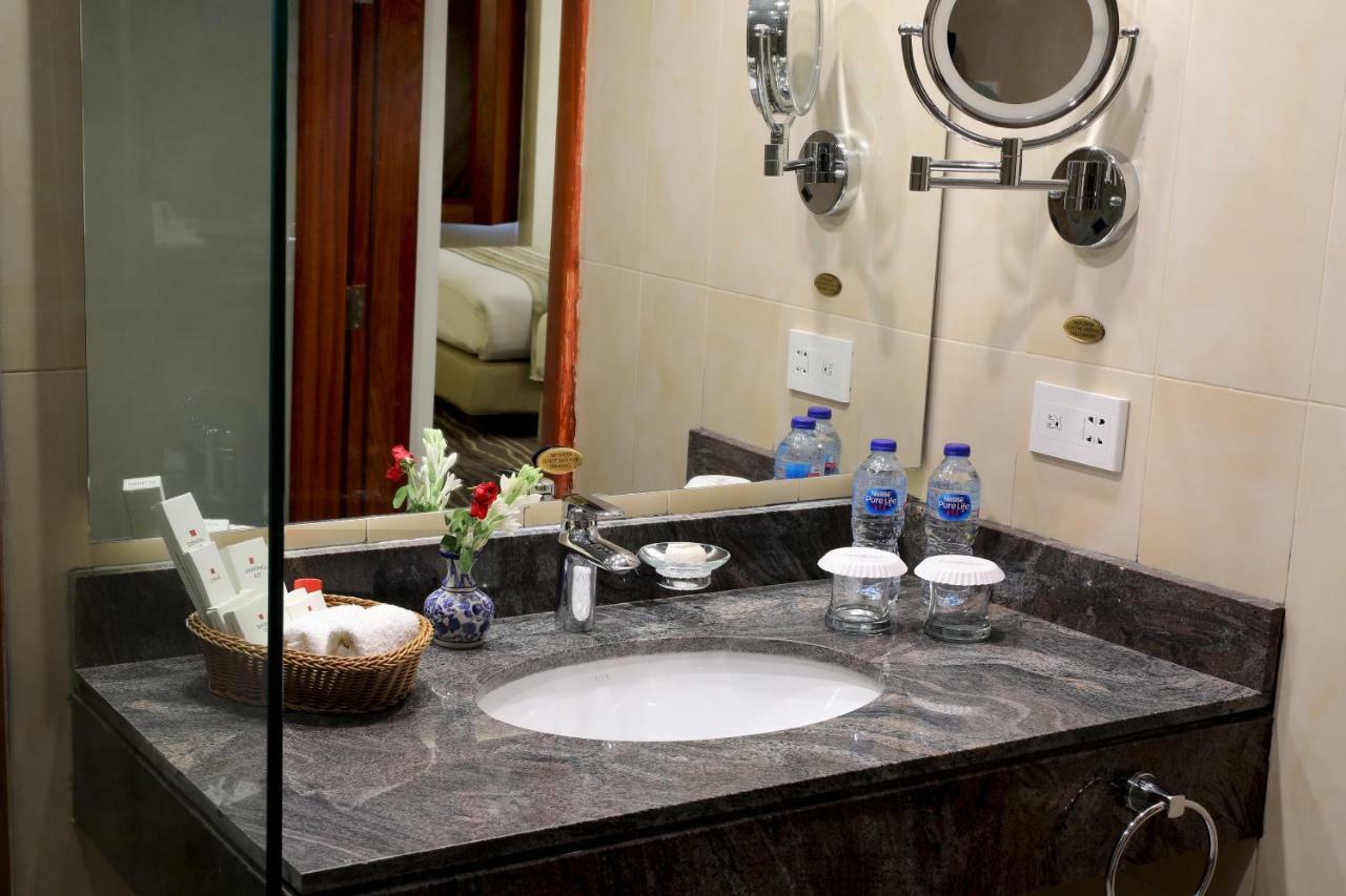 Avari Xpress Мултан Экстерьер фото