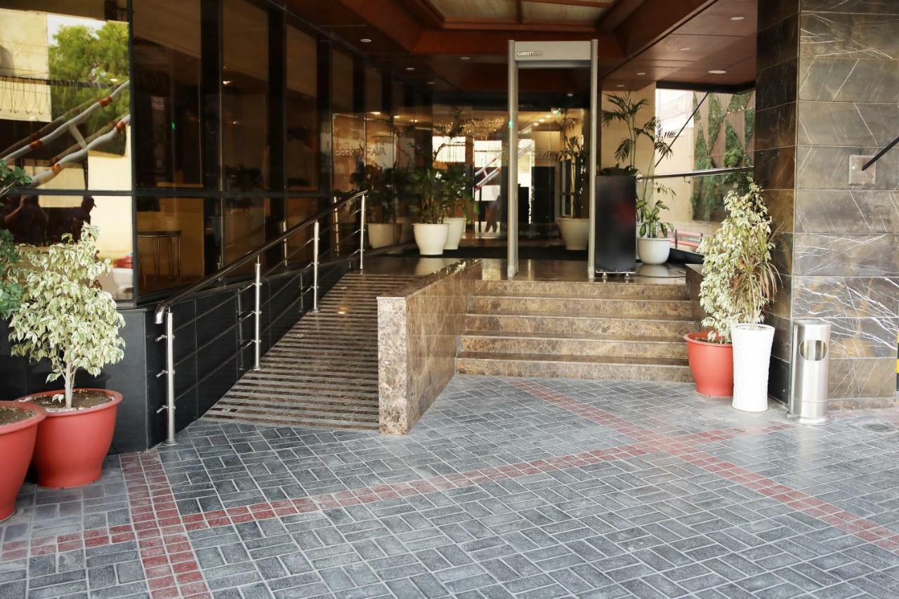 Avari Xpress Мултан Экстерьер фото