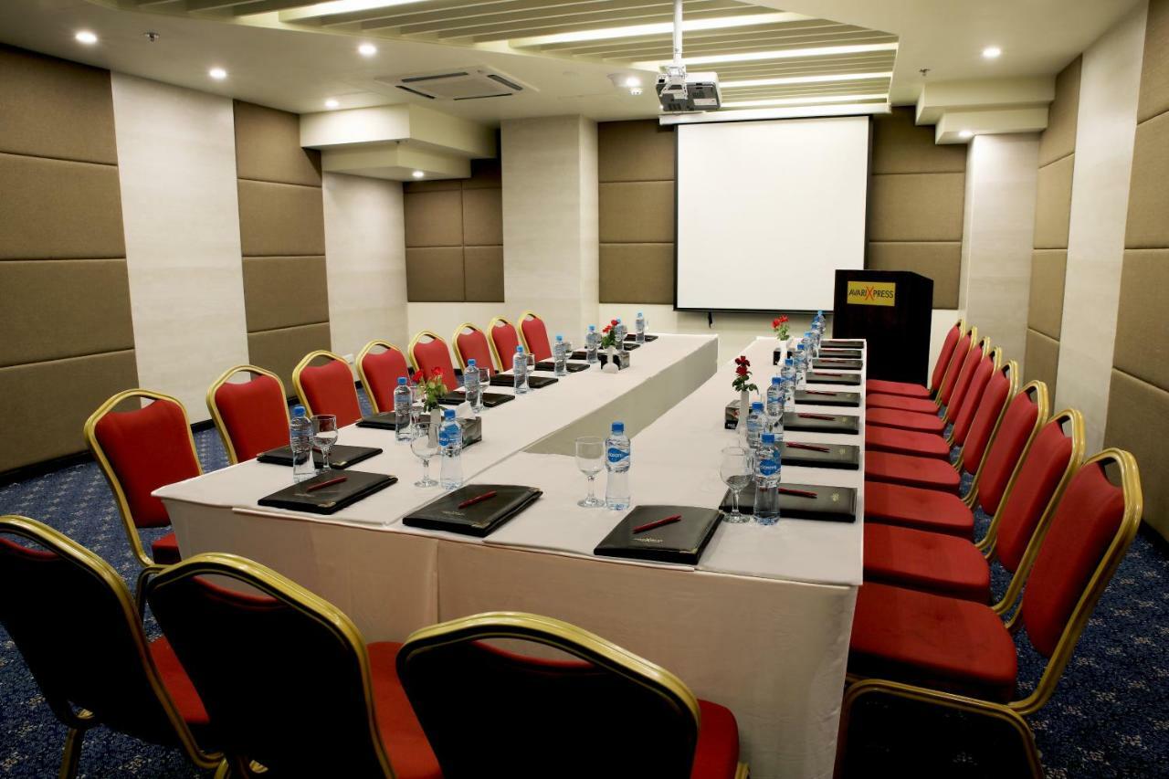 Avari Xpress Мултан Экстерьер фото